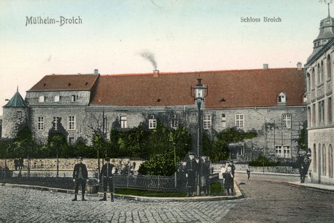 Historische Postkarte von Schloß Broich (Straßenseite)